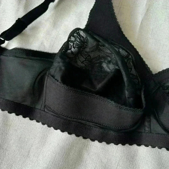 Glamorise full  coverage plus size bra - Picture 10 of 16